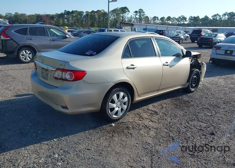 2013 Toyota Corolla Le z USA, uszkodzony, nr VIN 2T1BU4EE9DC990893